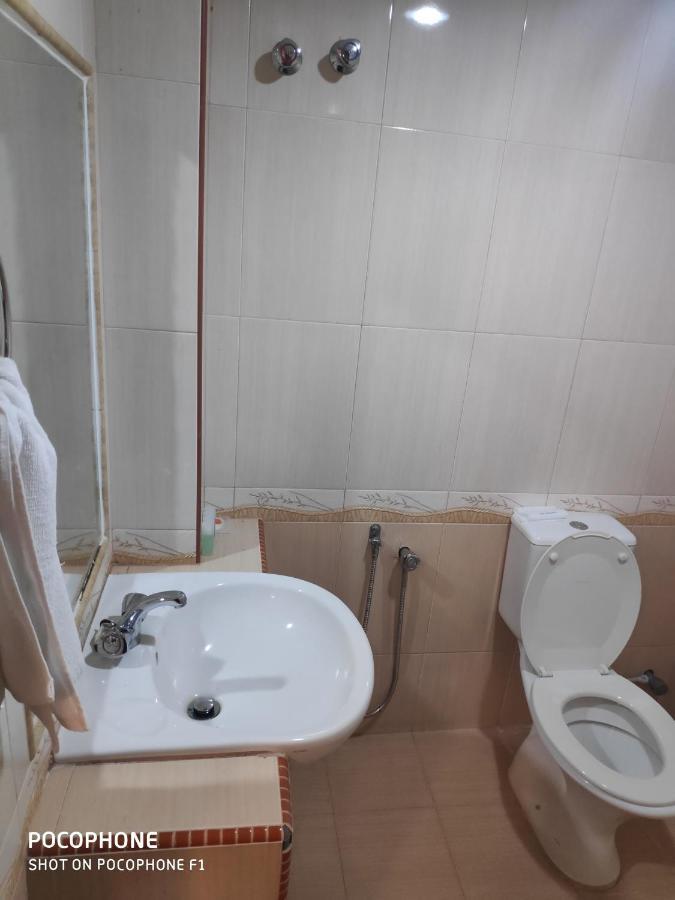 Flora Place Hotel Кота-Бару Экстерьер фото