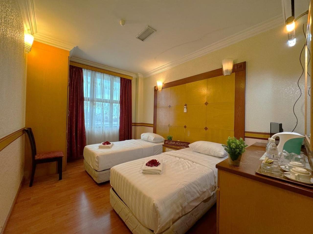 Flora Place Hotel Кота-Бару Экстерьер фото
