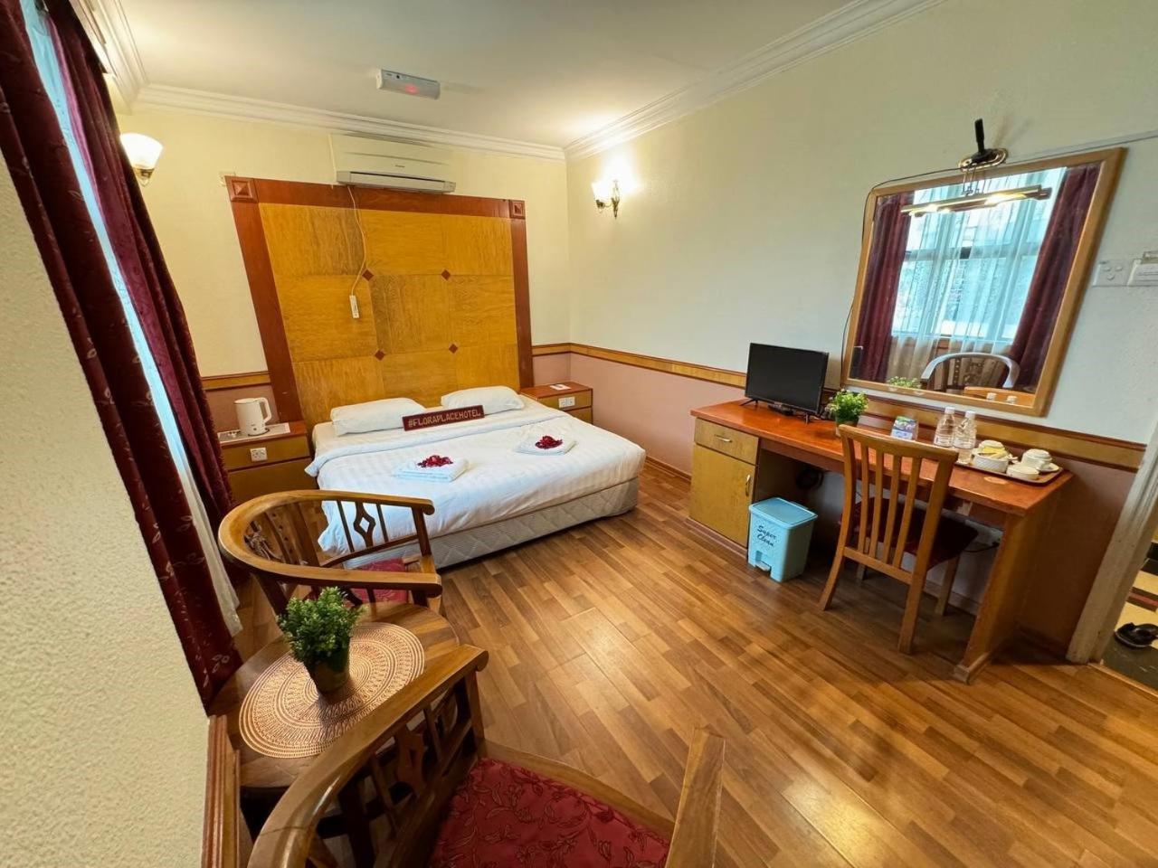 Flora Place Hotel Кота-Бару Экстерьер фото
